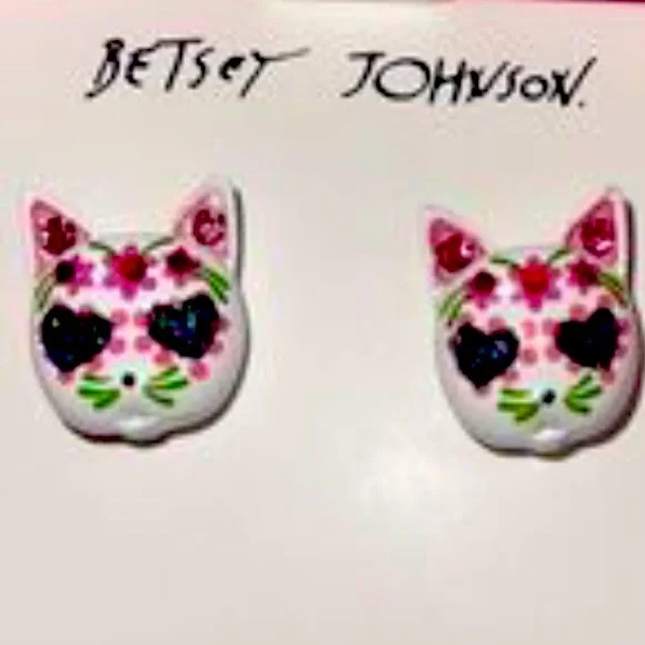 New Betsey Johnson Sugar Skull Cat Stud Earrings - Picture 9 of 12